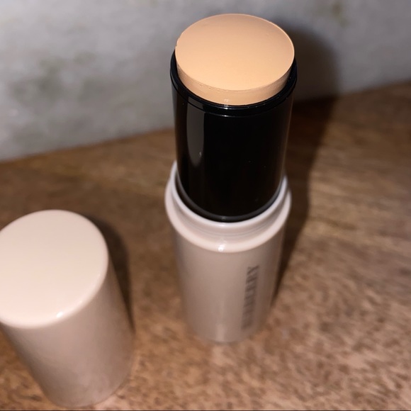 burberry fresh gel stick foundation